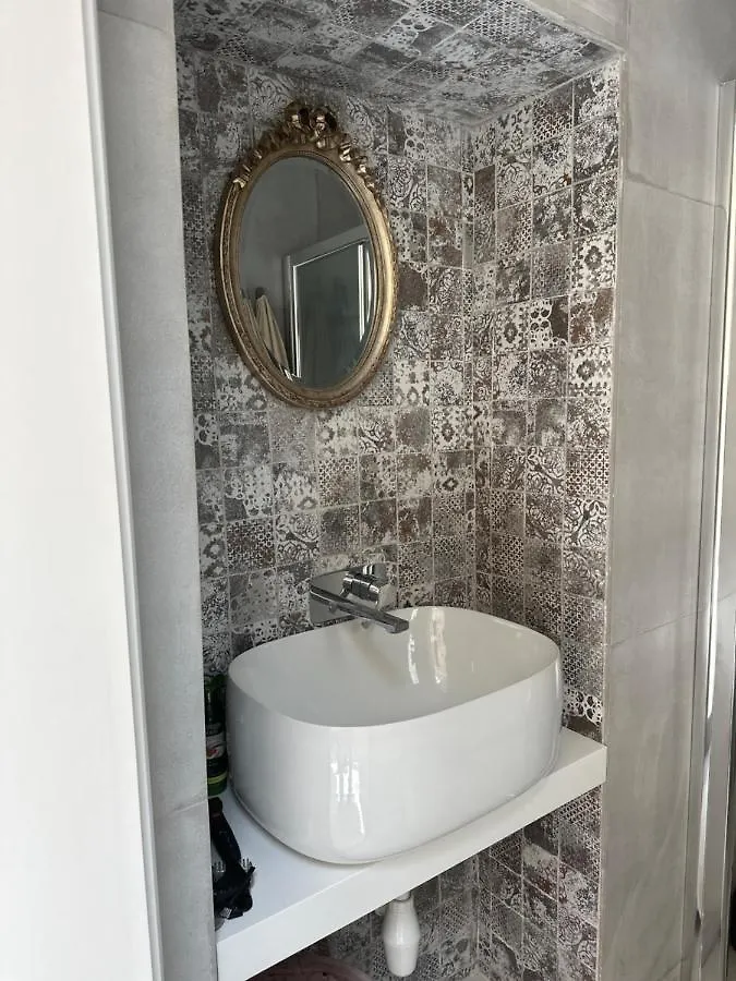 Luxury Room In Gharghur Malta